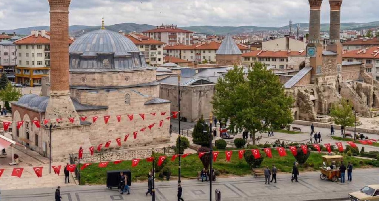 Turistler birden Sivas’a gitmeye başladı