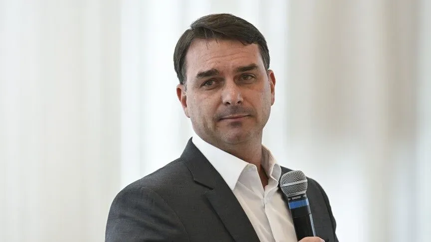 Flávio Bolsonaro seçimi kaybetti, ABD'ye kaçtı iddiası