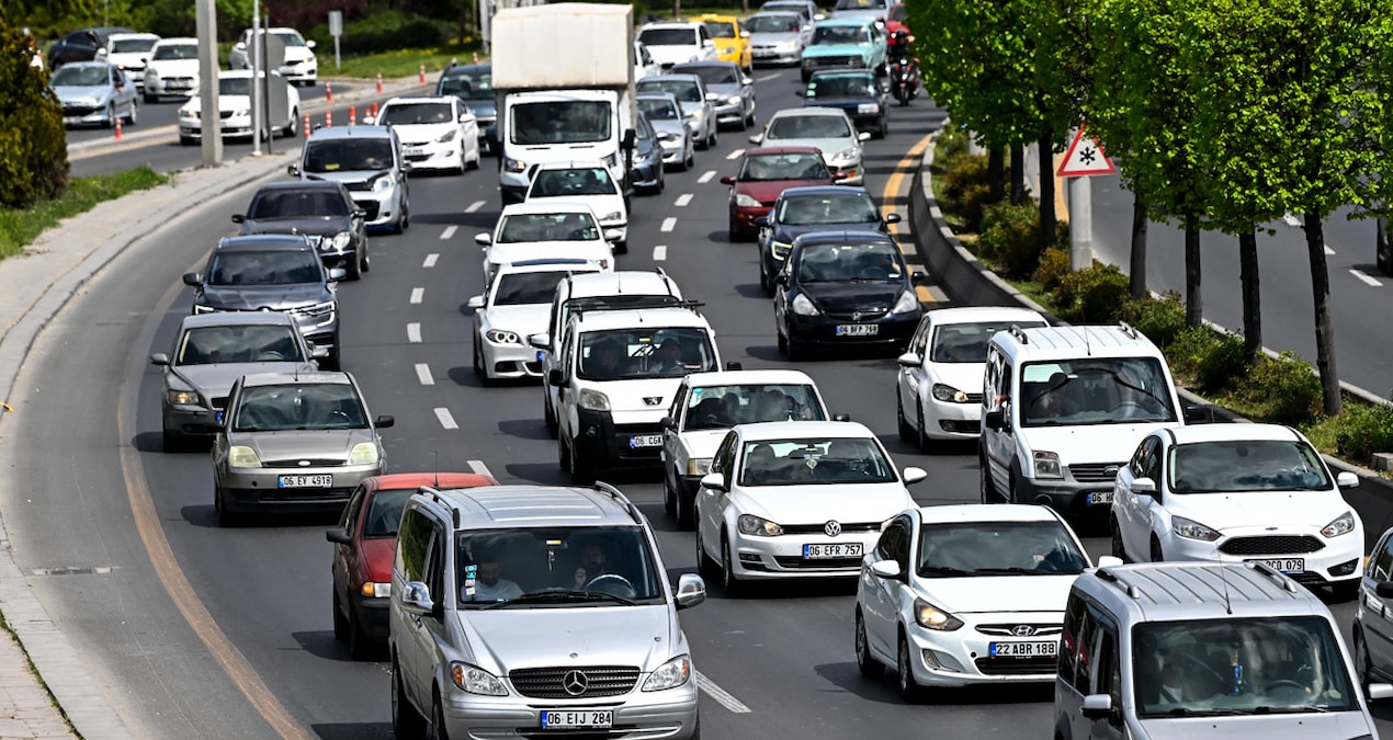 4 hafta kaldı: Aracına taktırmayan trafiğe çıkamayacak