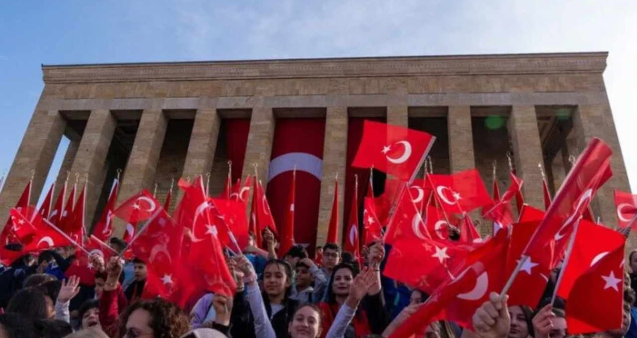 Türk halkının en çok güvendiği ülkeler belli oldu
