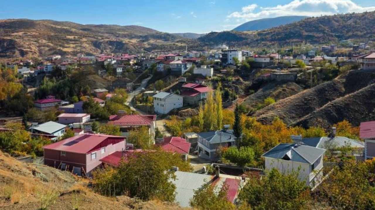Türkiye'nin bu köyünde elektrik ve su bedava: Üstüne bir de para kazanıyorlar