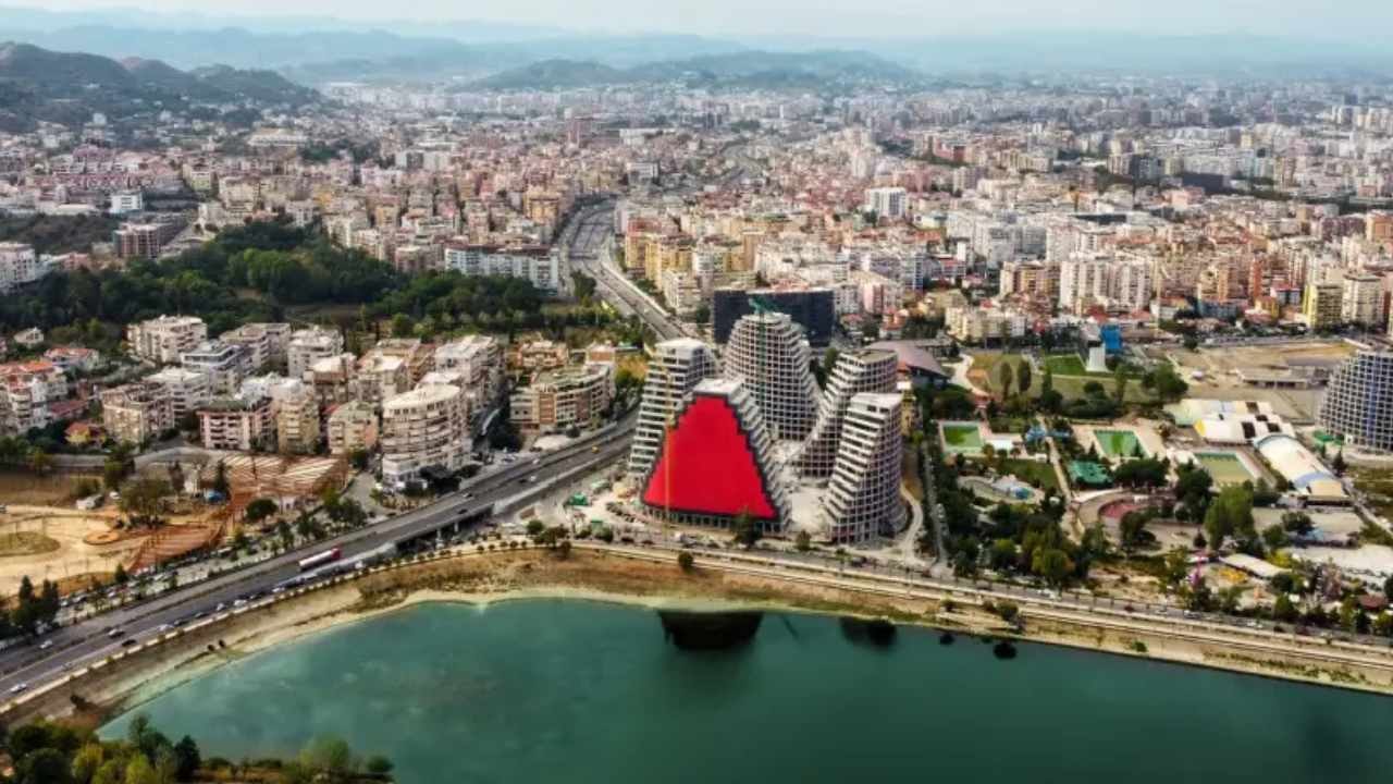 Türklerin yeni İstanbul’u seçildi: Tabelalar bile Türkçe oldu, valizini alan buraya koştu