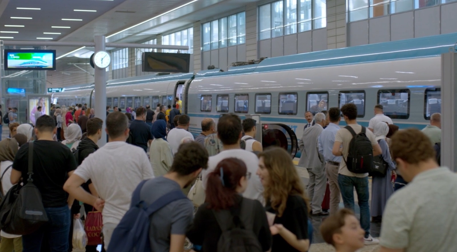 Ücretsiz tren bileti alanlar için yeni dönem: 29 Ekim'de bu şart tamamen kalkıyor