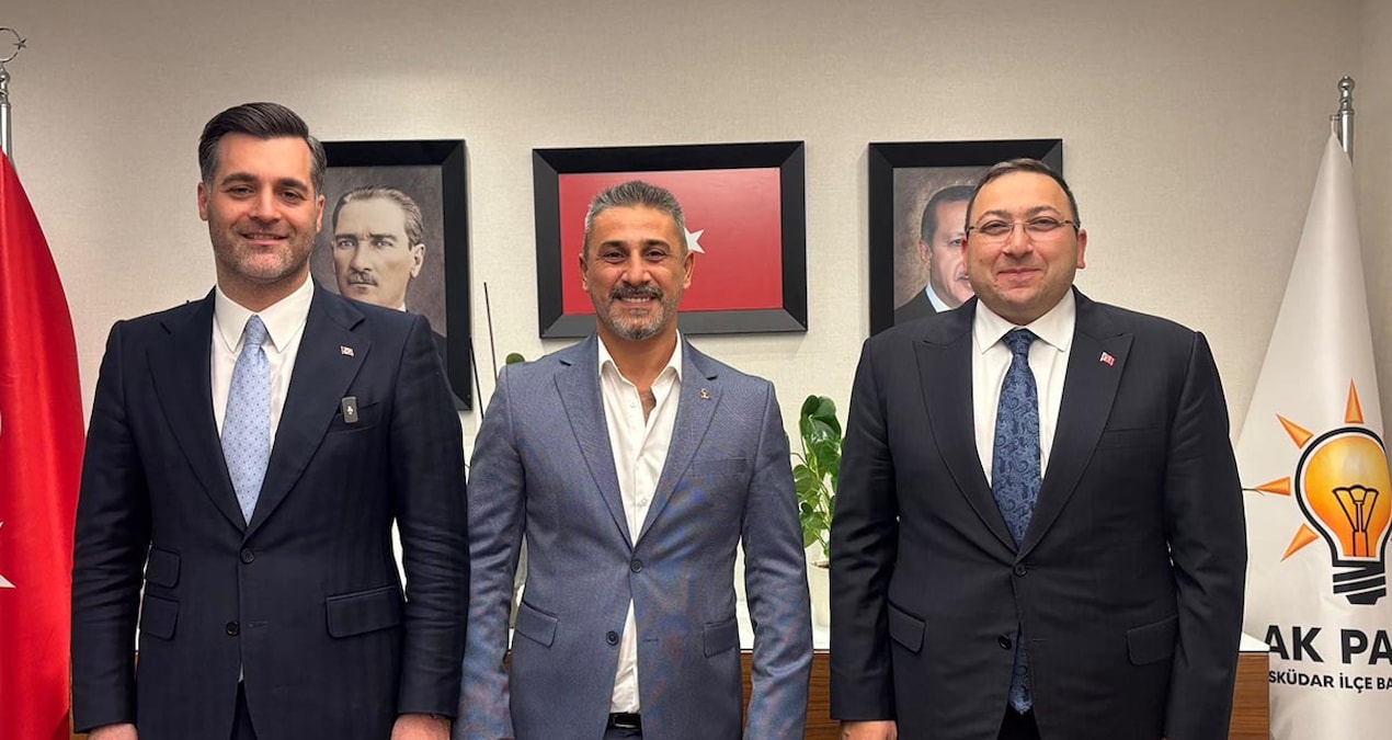 Üsküdar’da bir CHP’li meclis üyesi daha AKP’ye geçti