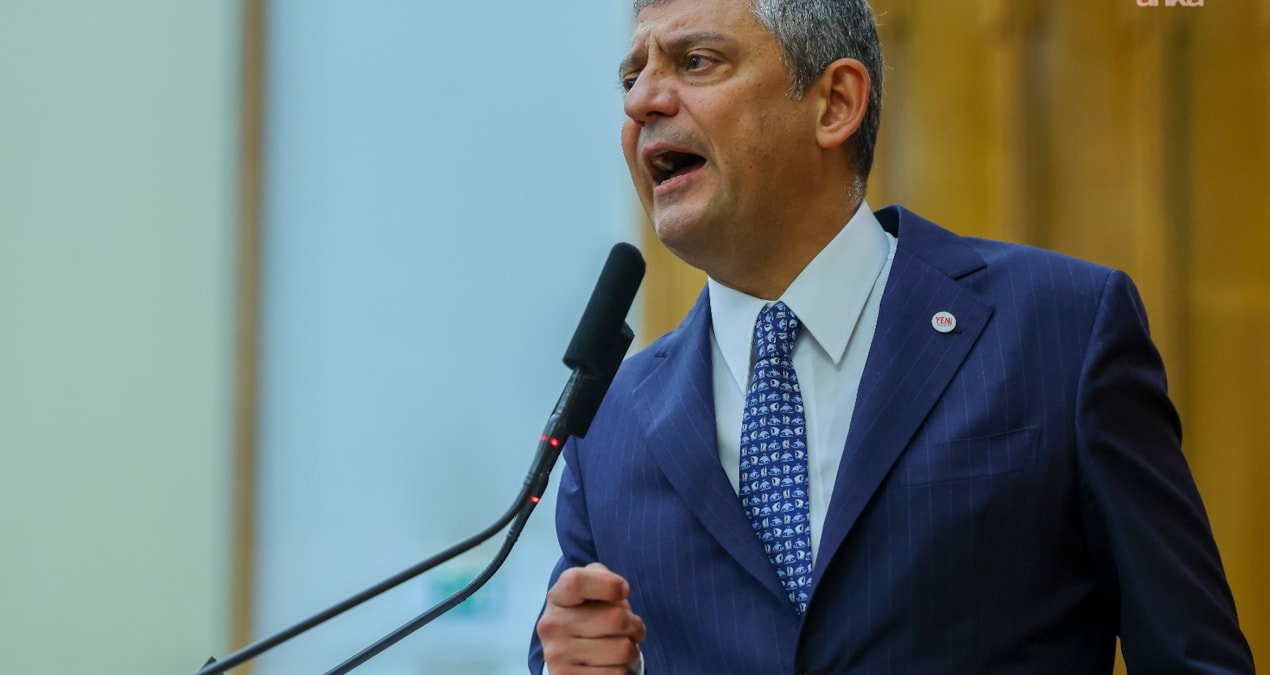 Özgür Özel’den Cemil Tugay’a zehir zemberek sözler....