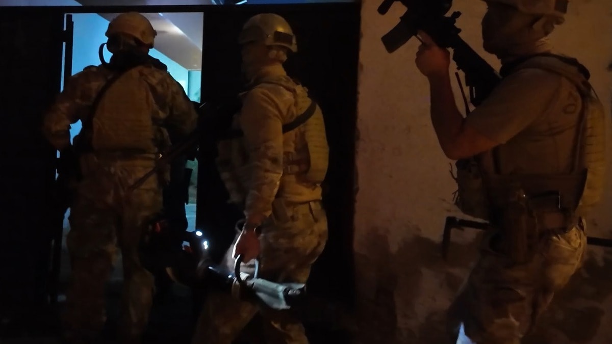 Yasadışı bahis operasyonunda çok sayıda tutuklama