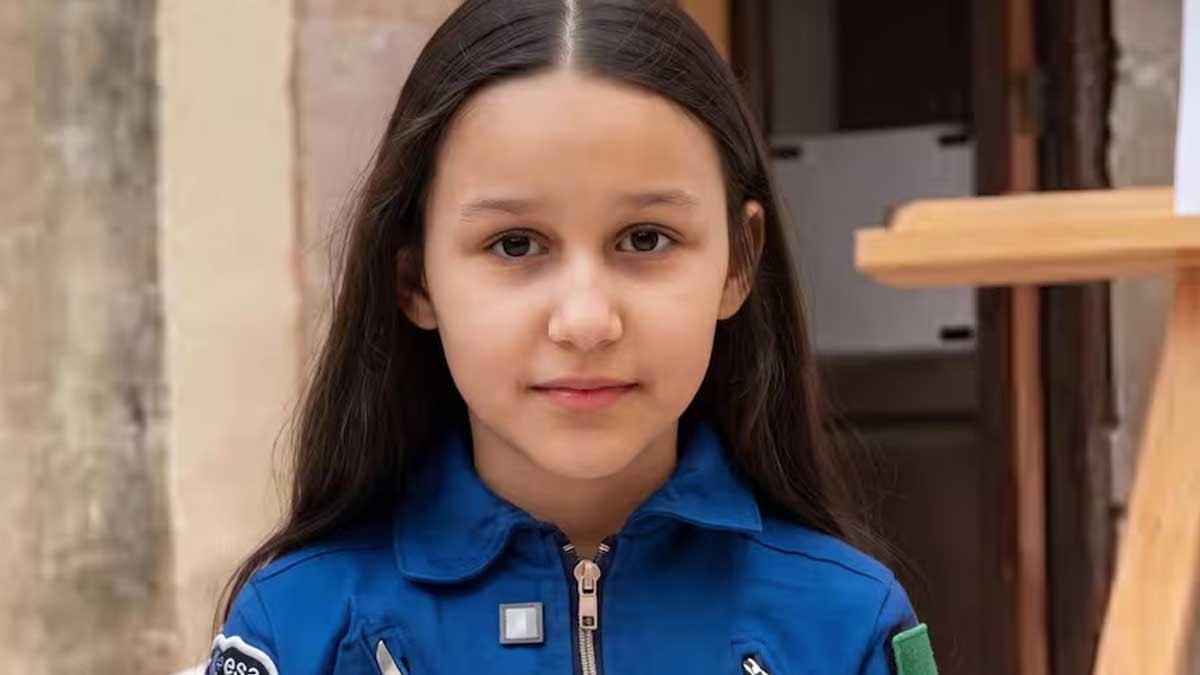 10 yaşında 5 kitap yazdı, şimdi gözünü Mars'a dikti