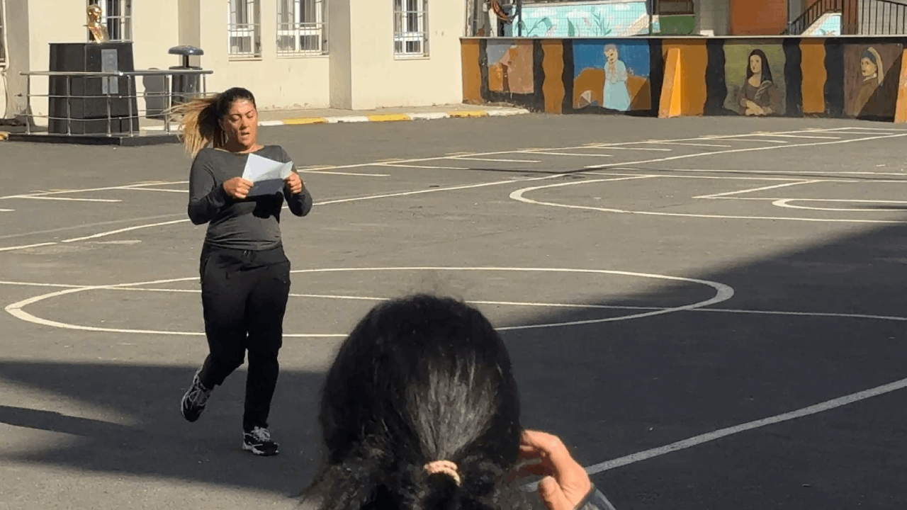 Sınava yetişmek için panik dolu anlar: KPSS adayları aynı isimli okulları karıştırdı!