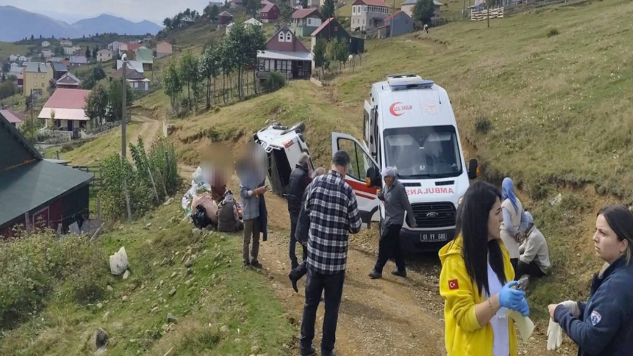 Sis Dağı Yaylası'nda kamyonet, uçuruma yuvarlandı: çok sayıda kişi yaralandı