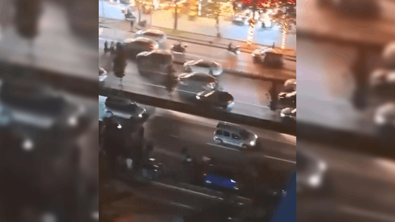 Yaya geçidinde düştü, motosiklet çarpması sonucu can verdi