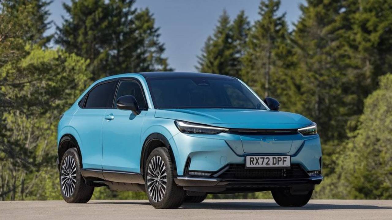 Otomotiv devi kablosuz şarj olan elektrikli araçları piyasaya sürecek