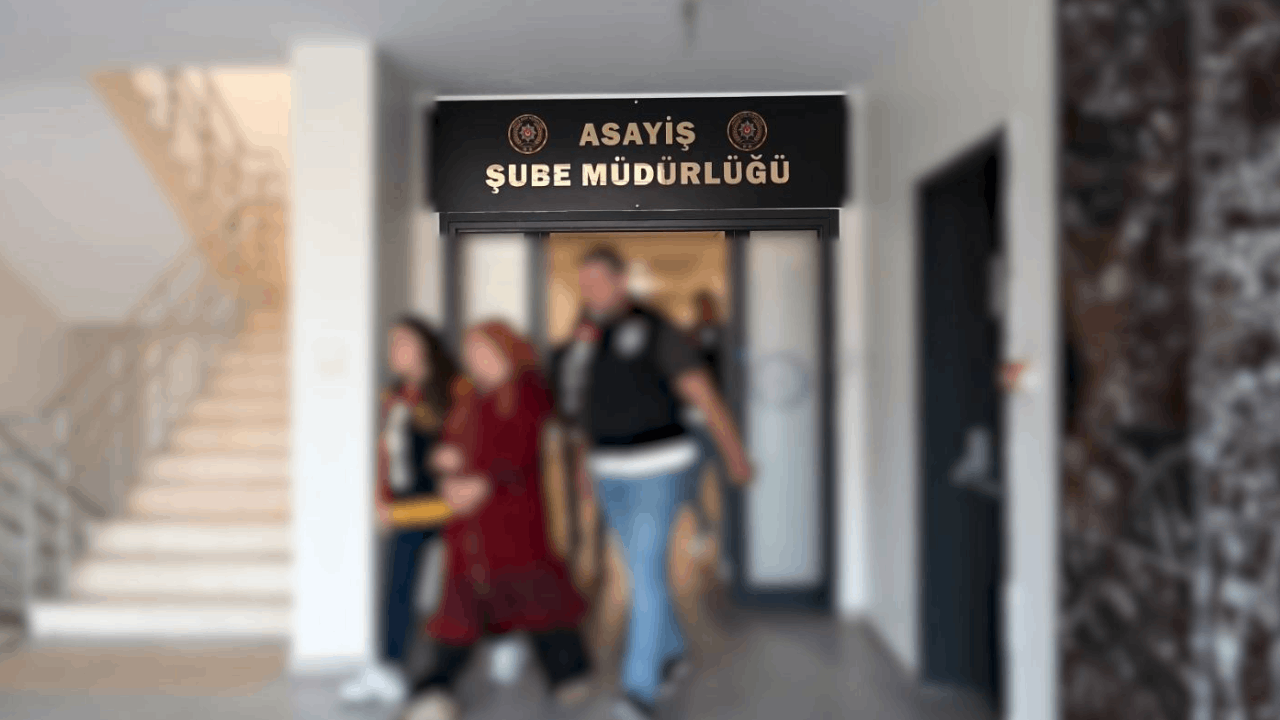 Bebeğini kız olduğu için boğarak öldürmüş!