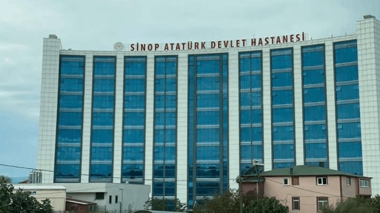 Hastanedeki yaşlı kadına şiddet iddiası ortalığı karıştırdı! Hemşire gözaltında