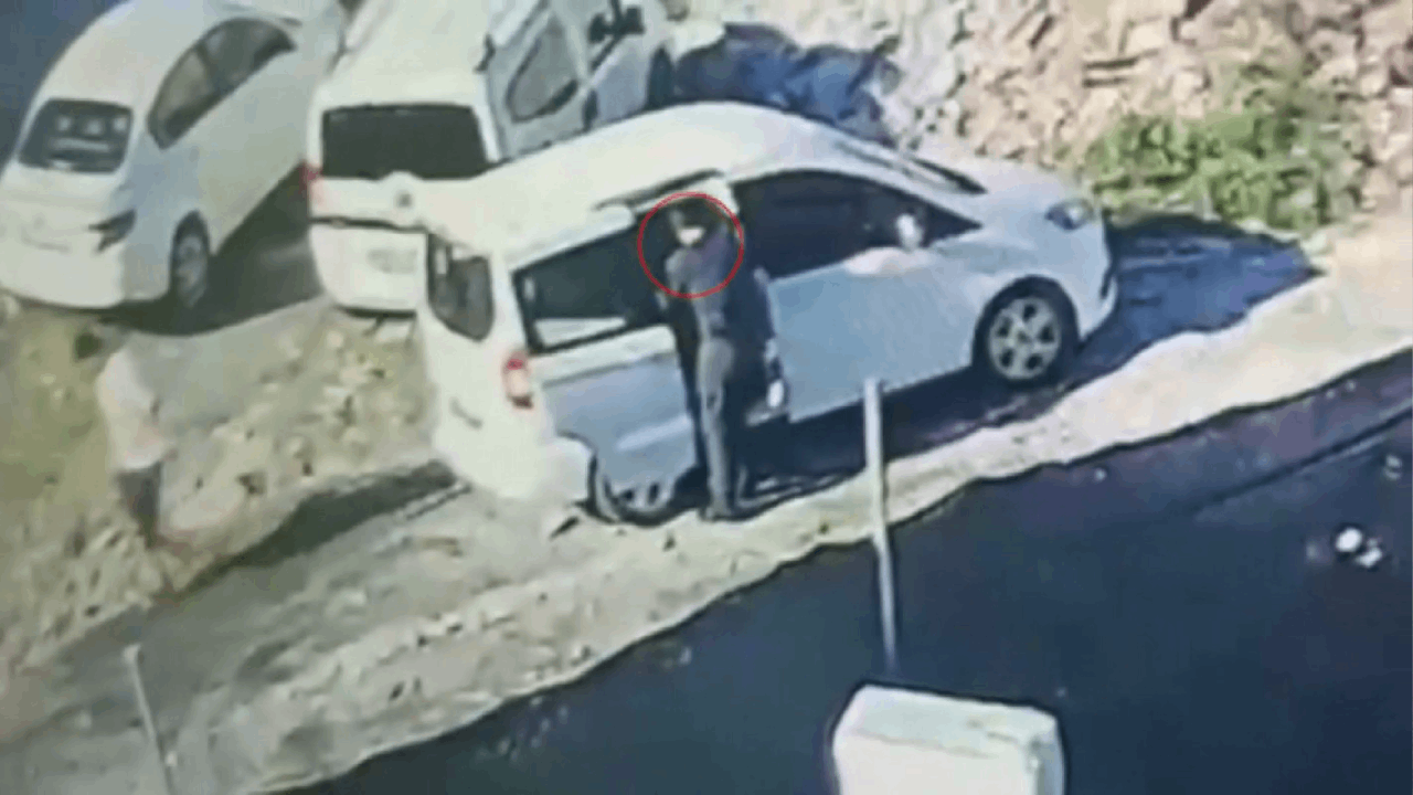 İki ilçede çifte cinayet işledi, çöp toplayıcı kılığında kaçtı