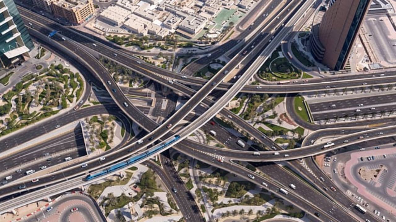 Milyonlarca dolara inşa ettikleri kavşak trafik çilesini tarihe karıştıracak