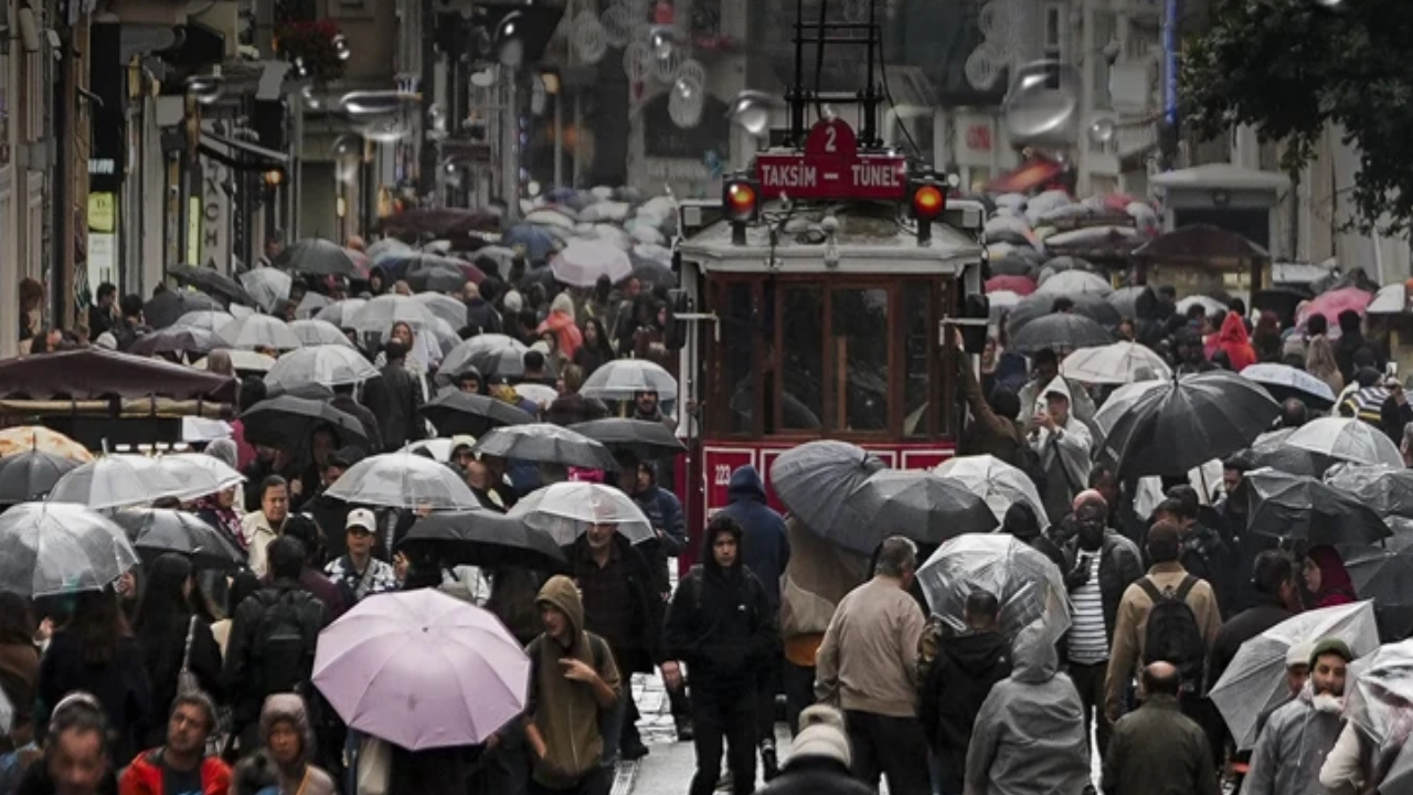 İstanbul'a sağanak alarmı: Hafta boyu sürecek