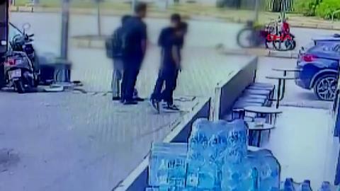Adana'da dehşet anları: İki çocuk yaşıtlarını sokak ortasında böyle sürükledi!