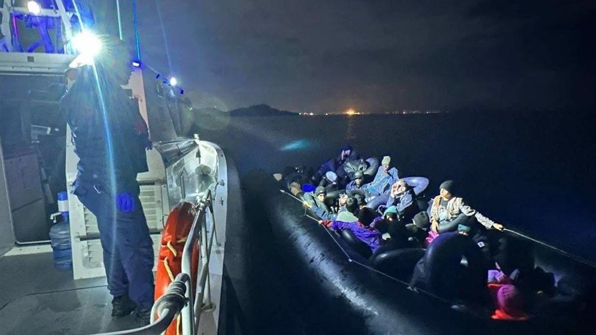 İzmir’de 111 düzensiz göçmen yakalandı