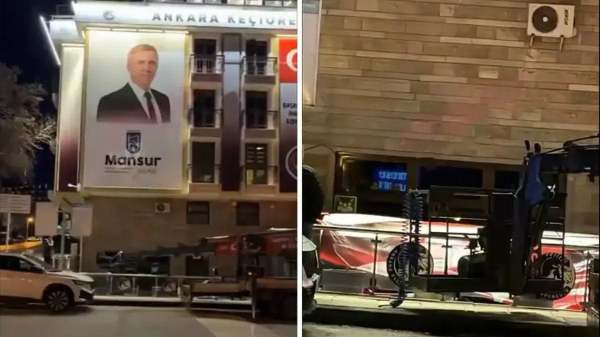 CHP’den istifa etti… İlk hamlesi Mansur Yavaş posterini kaldırmak oldu
