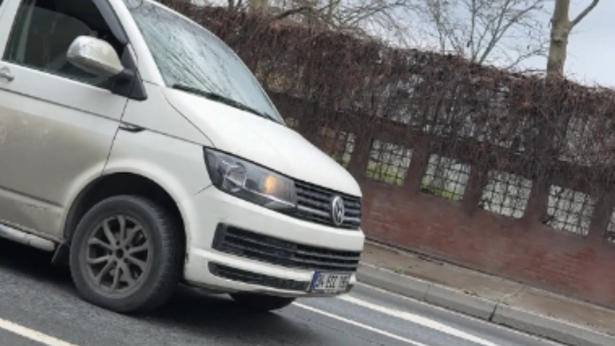 İstanbul'da maganda dehşeti: 'Canımızı yolda mı bulduk' diye yumrukladılar