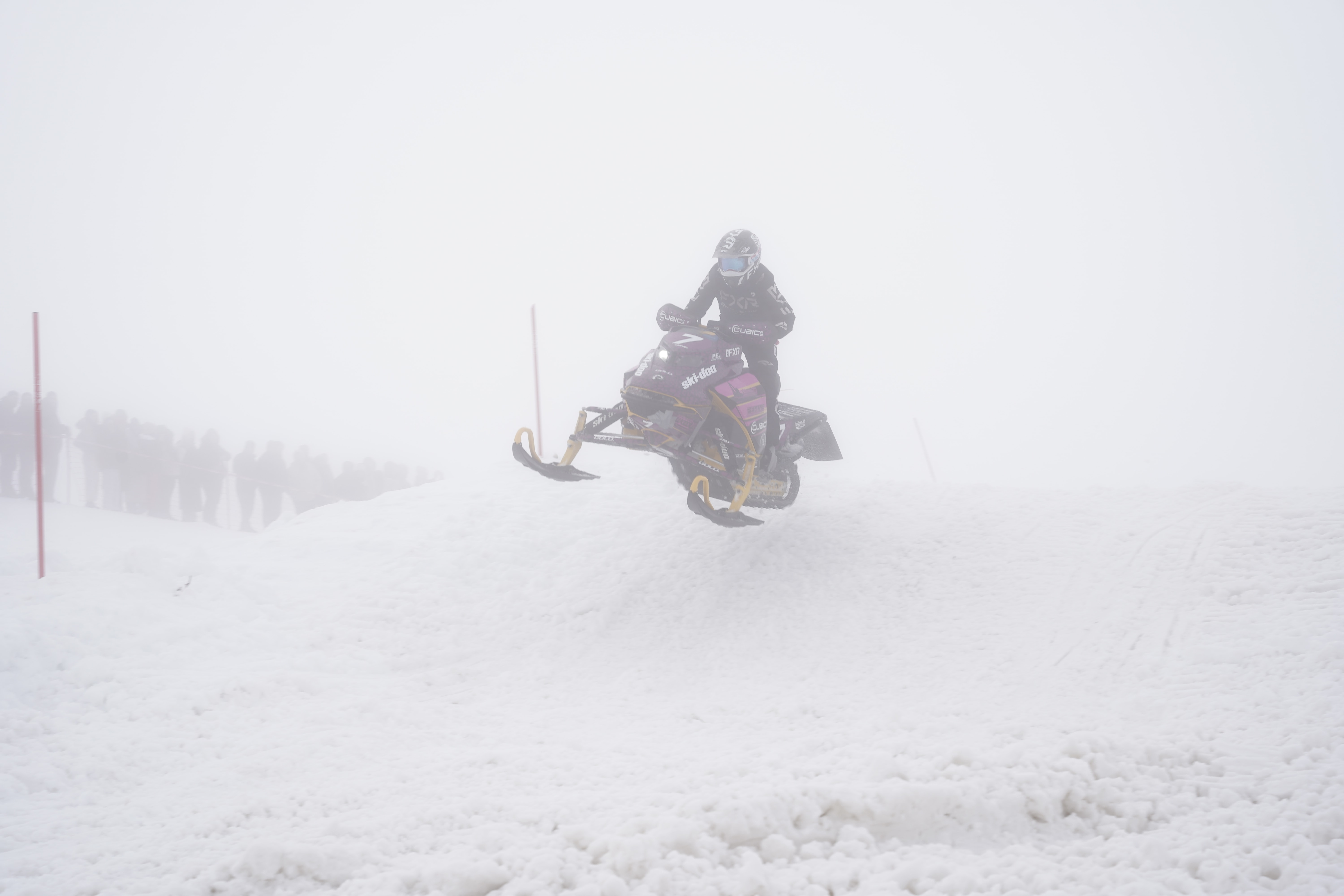 Rize'de sis bulutu altında dünya şampiyonası