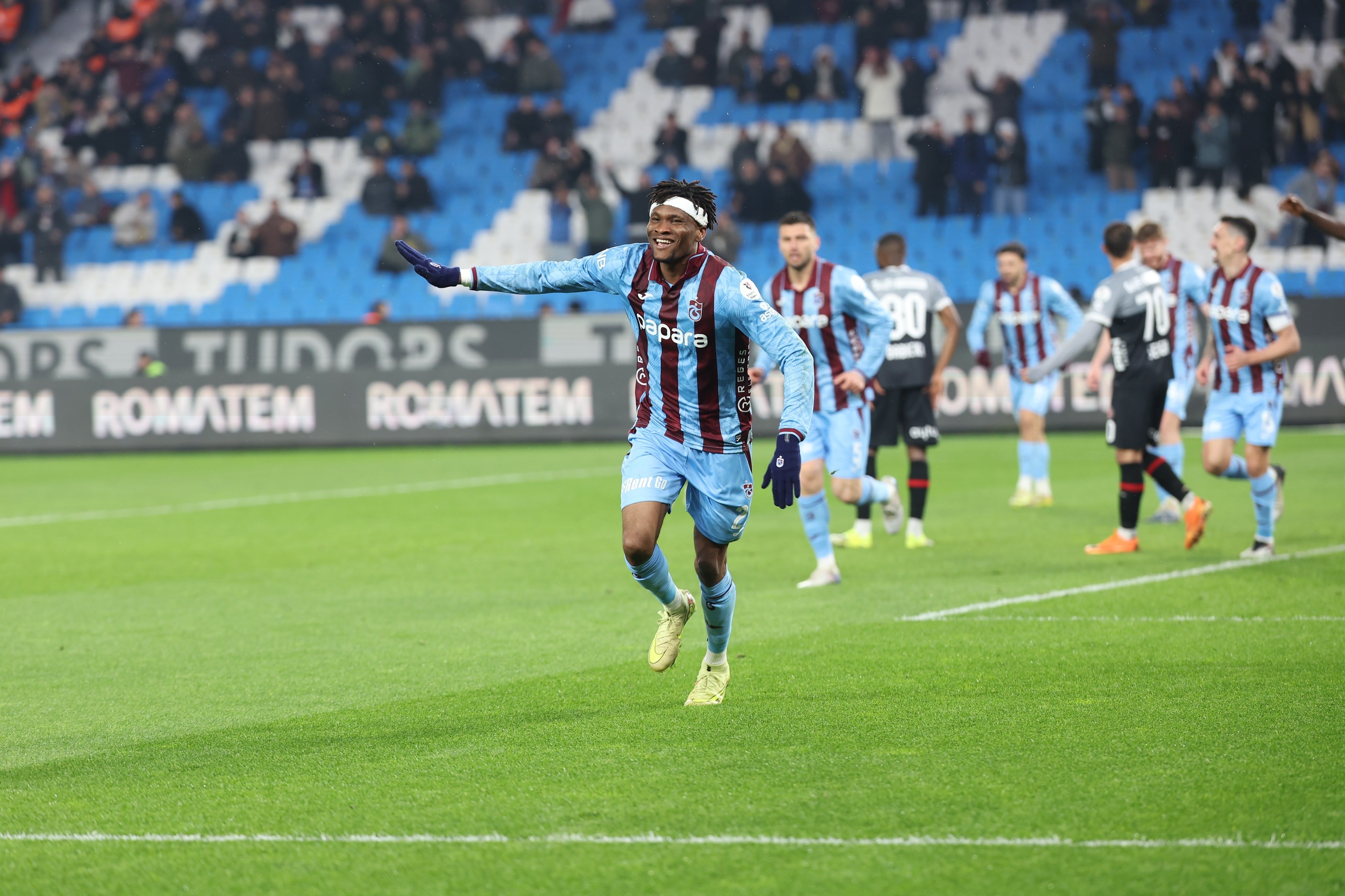 Trabzonspor'un yıldızı iki golle tarihe geçti