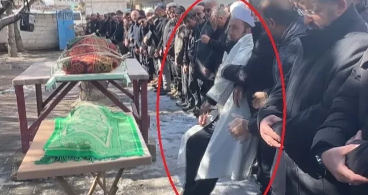 İmam acıya dayanamadı: Kardeşi, yengesi ve yeğeninin cenaze namazını kıldırırken fenalık geçirdi