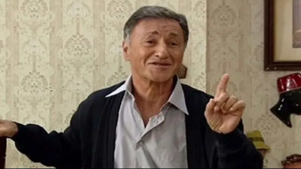 Yoğun bakıma kaldırılan usta oyuncu Yalçın Özden'den haber var!