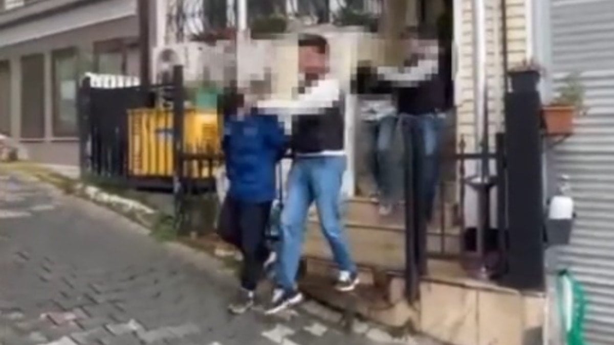 Maslak'ta silahlı saldırı: Taksiyle kaçan iki şüpheli Gaziosmanpaşa'da yakalandı