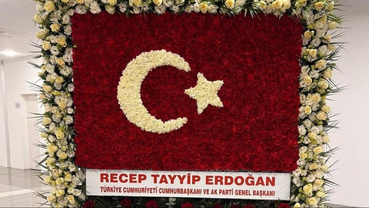 Cumhurbaşkanı Erdoğan'dan MHP Lideri Bahçeli'ye yıl dönümü hediyesi