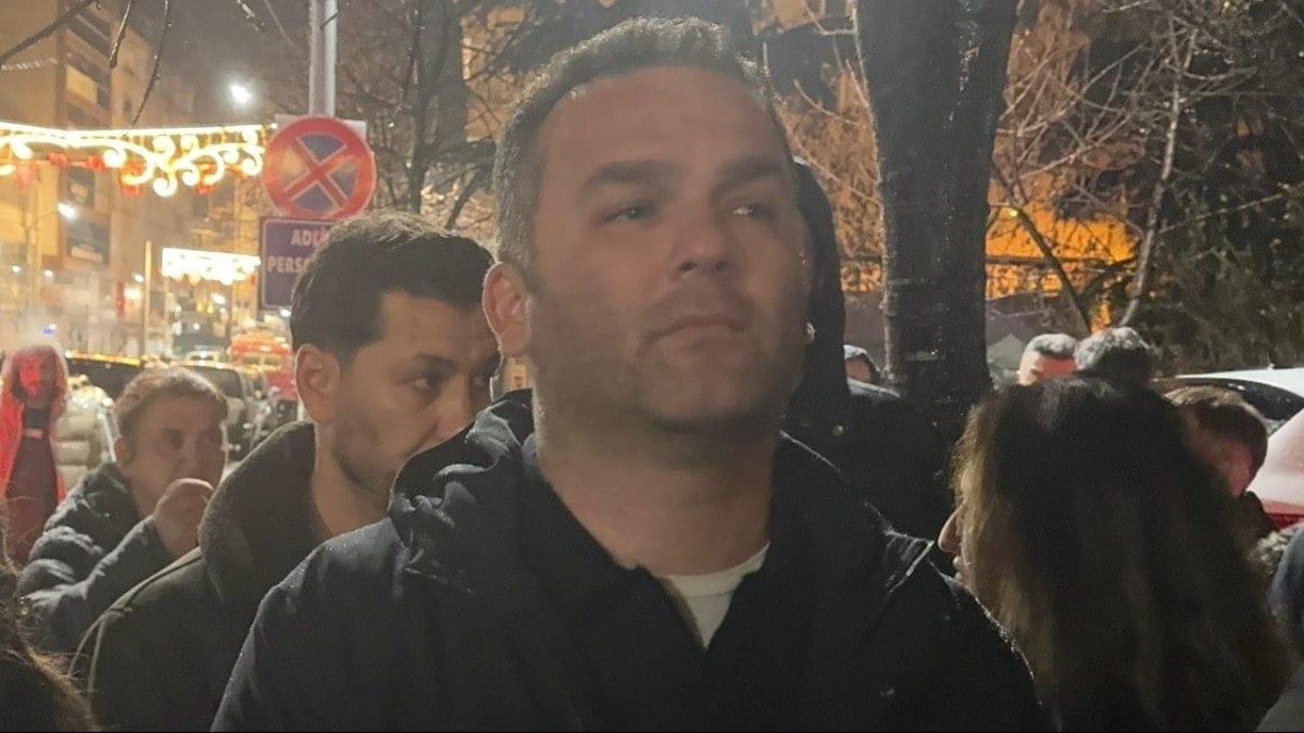 Belediye başkanının attığı mesajlar ortaya çıktı: 'Ben nasıl bir erkeğim?'