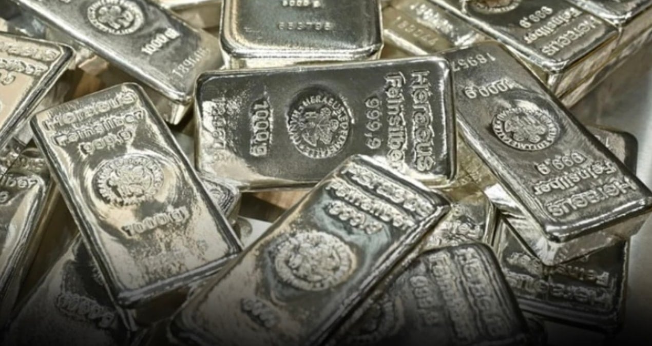 Gümüş fiyatlarına bir şeyler oluyor: Tarihi rekor sonrası dev dalgalanma