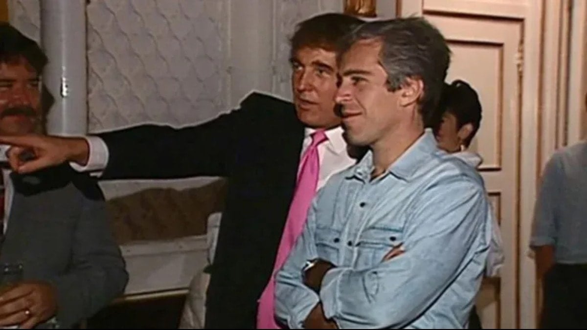 Trump, Epstein belgelerinin kendisini akladığını savundu