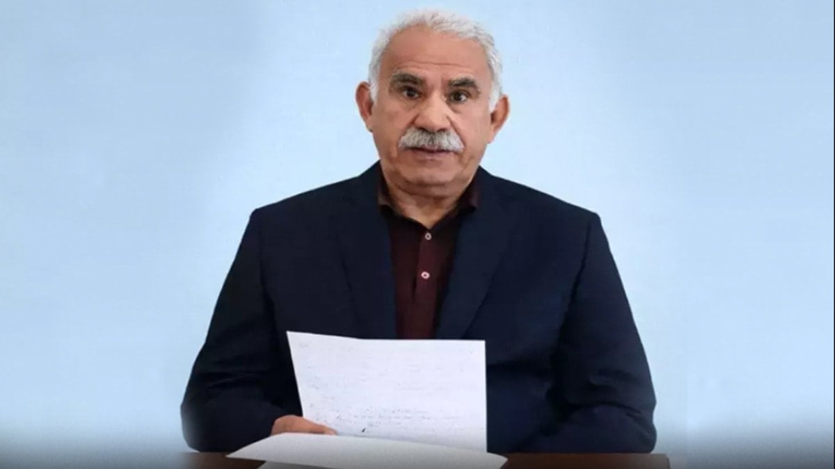 Teröristbaşı Öcalan’ın yeni fotoğrafının anlattıkları!