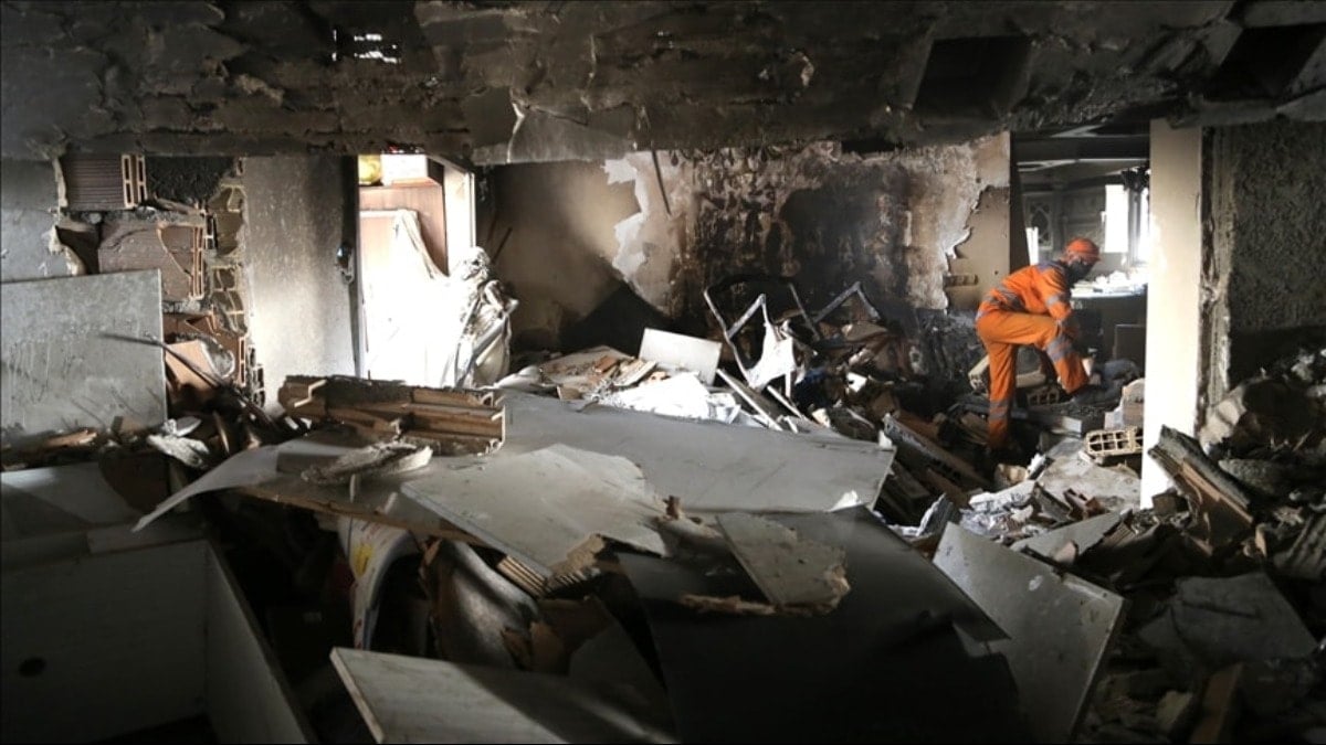 İsrail İran'da bir okulu vurdu: 40 kız çocuğu hayatını kaybetti