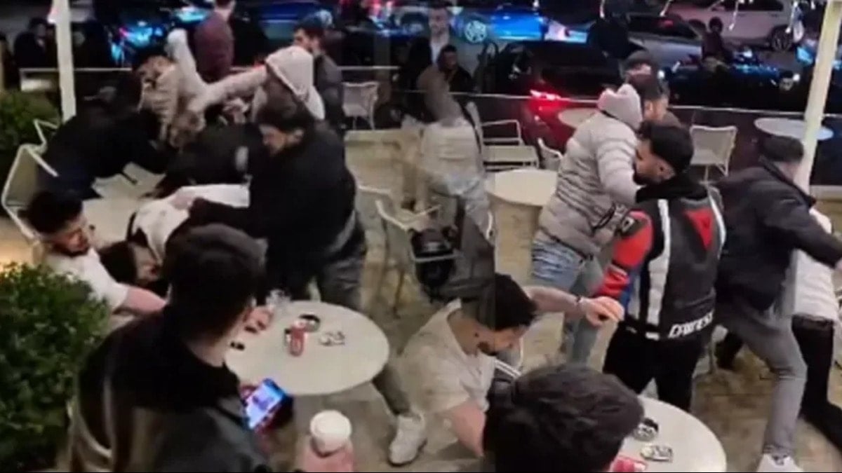 Kafede ortalık savaş alanına döndü