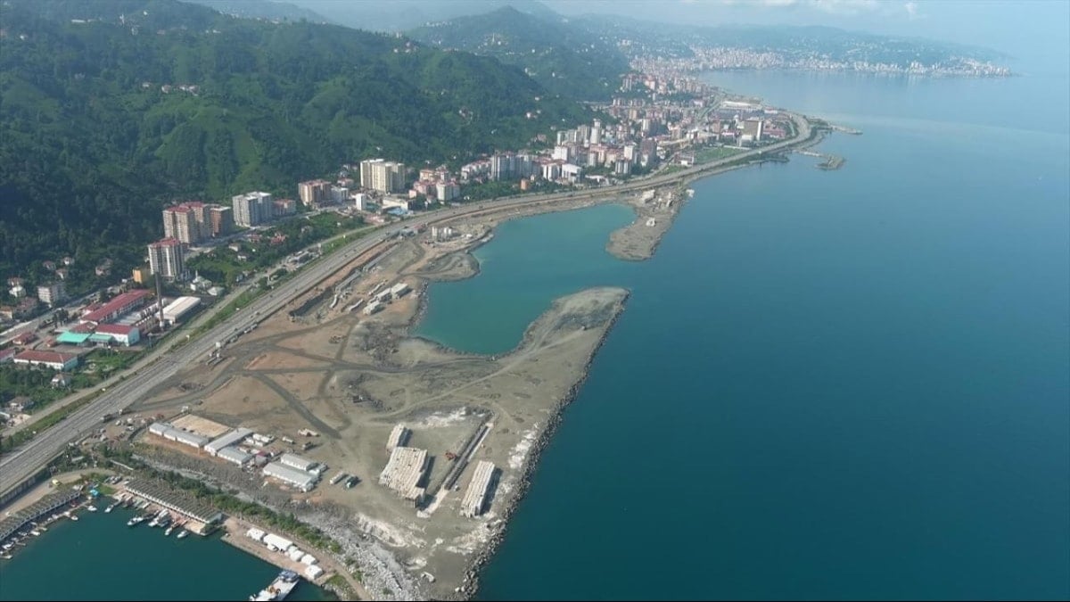 Denize dökülen milyarlar