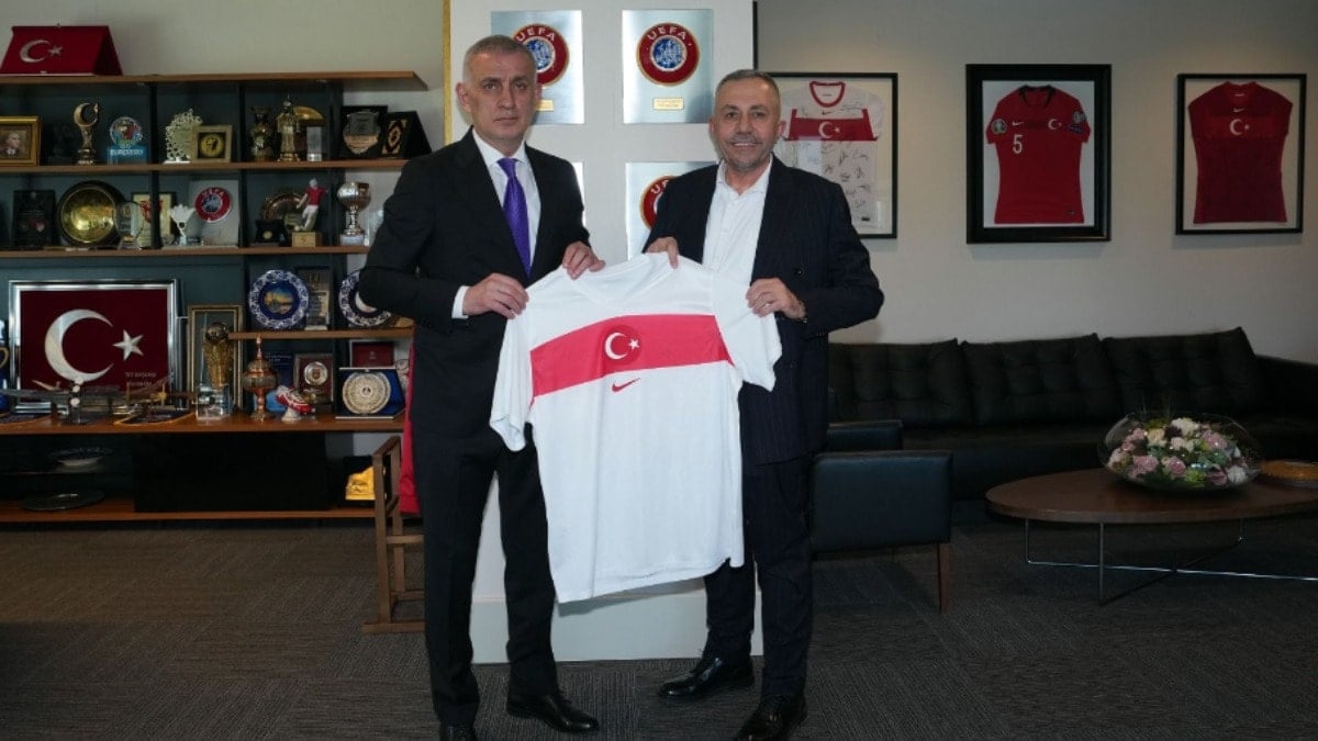 Sarıyer Kola Futbol Milli Takımlar tedarik sponsoru oldu