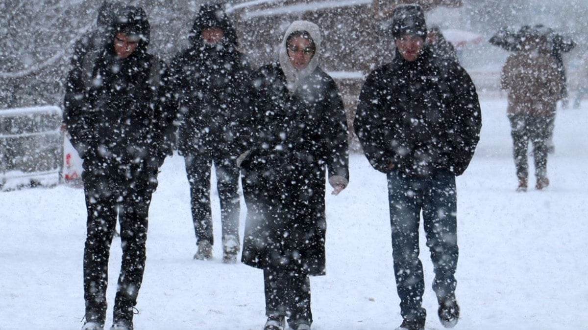 Batıya sel doğuya yolları kapatacak kar geliyor