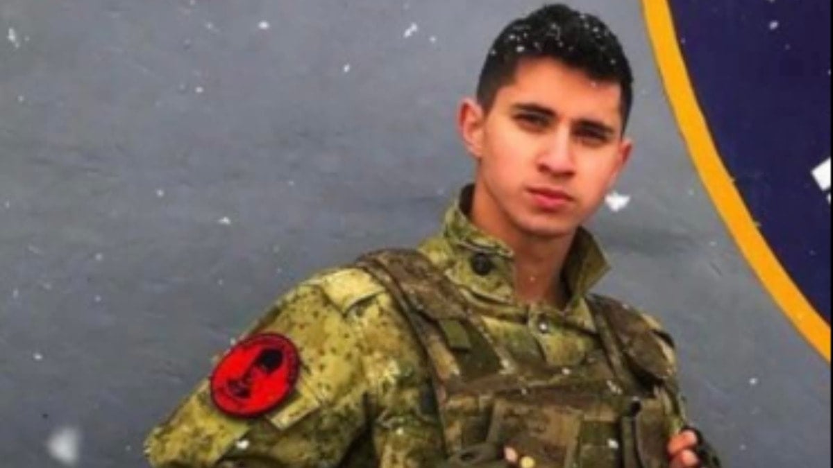 Emekli astsubay kalp krizinden yaşamını yitirdi