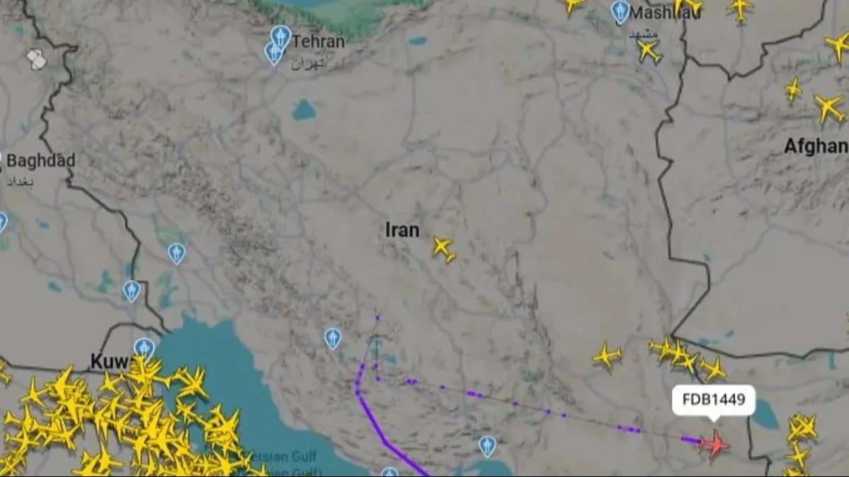 Gökyüzünde savaş alarmı! İran hava sahası boşaldı