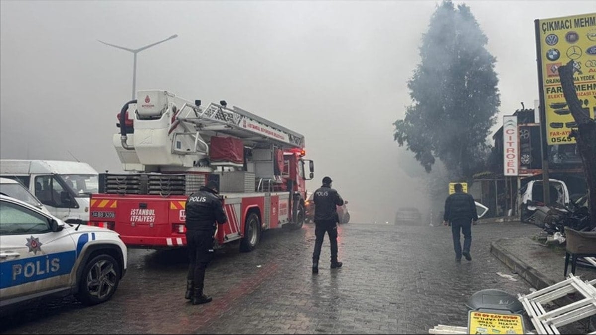 İstanbul'da sanayi sitesinde yangın: Ekipler olay yerine sevk edildi