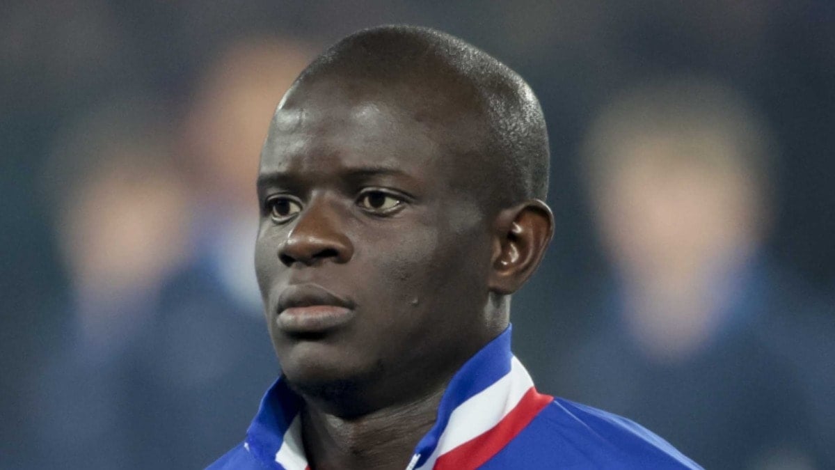 N'Golo Kante sağlık kontrolünden geçirildi