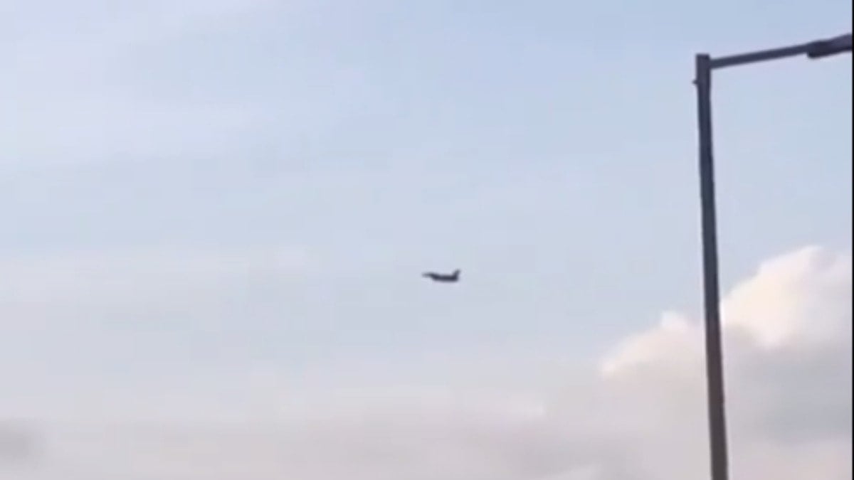 Üslere konuşlanan Türk jetleri, artık Somali'yi koruyor