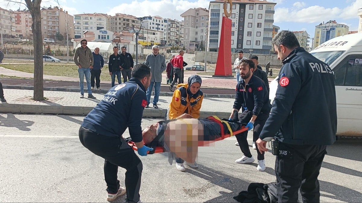 Minibüsün çarptığı yaya 32 metre sürüklenerek öldü