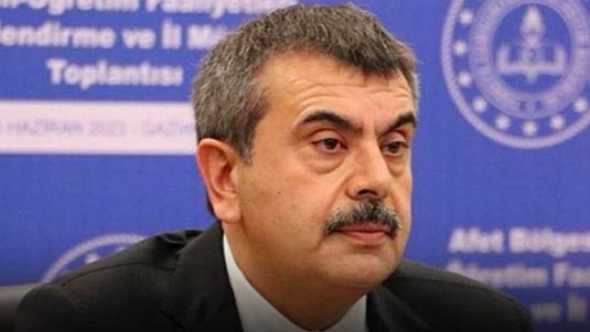 9 yaşındaki çocuklara 'Cumhurbaşkanına hakaret' sorgusu! Bakan Tekin'den ilk açıklama