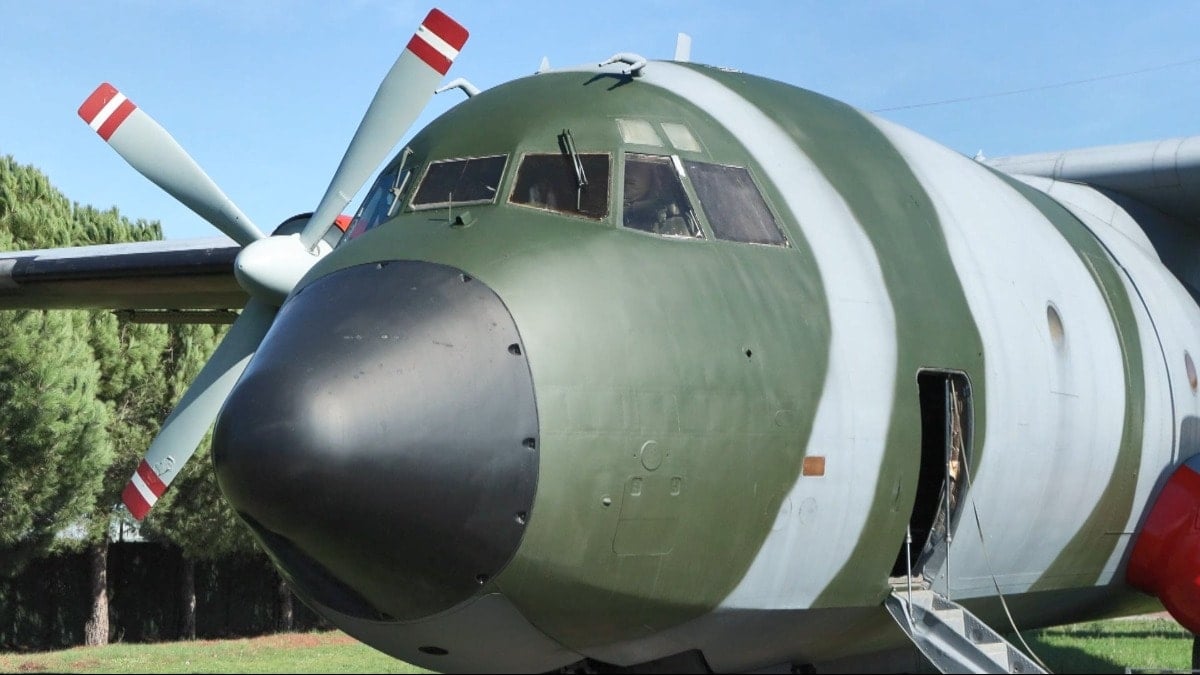 Yenilenen İstanbul Havacılık Müzesi 'Sonsuz Aşk' konseriyle kapılarını açtı