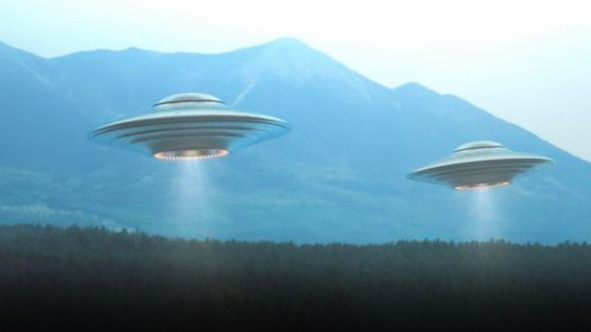 'Açıklama Günü' için 4 ay kaldı: ABD başkanları UFO yangınını başlattı