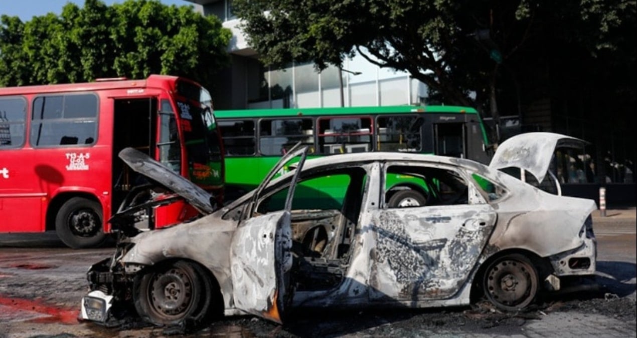 Dünya bu operasyonu konuşuyor: Kartel lideri El Mencho öldürüldü: Ülke savaş alanına döndü