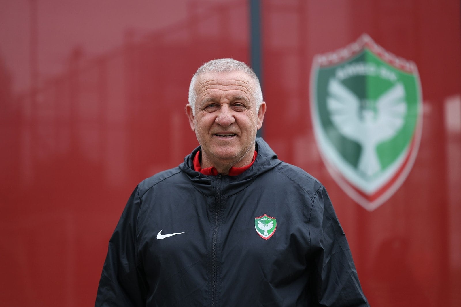 'Yarım kalan hikayeyi tamamlamaya geldim'